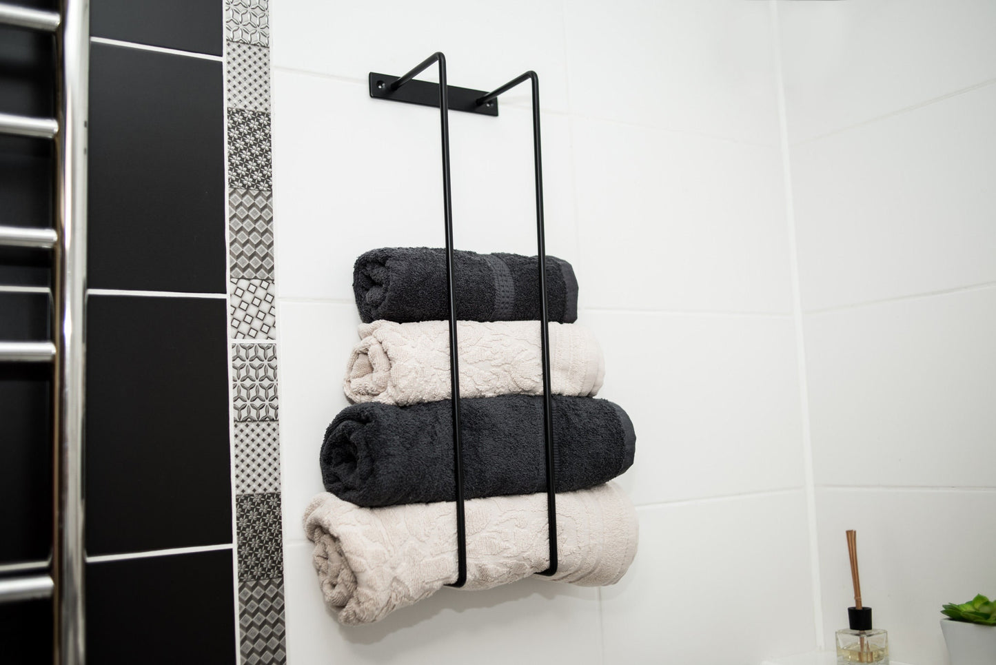 Towel Rack Towel Holder Wall Mount Metal Storage Bathroom Accessories - FREYO