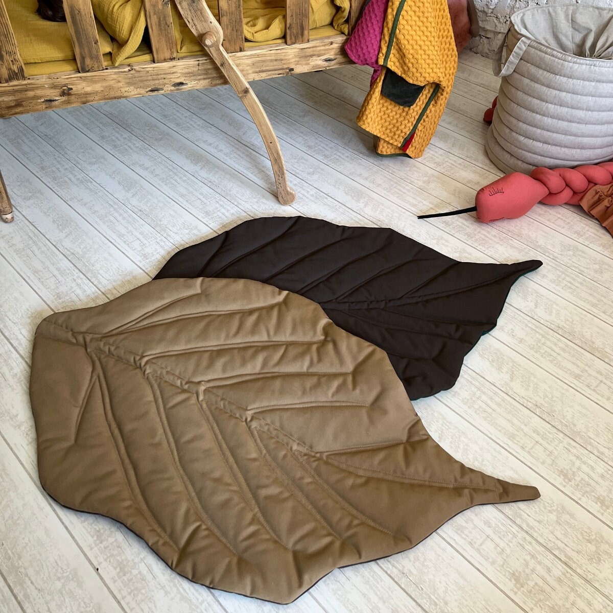 Krabbeldecke rotaļu paklājiņš Leaf Baby Leaf Play Mat